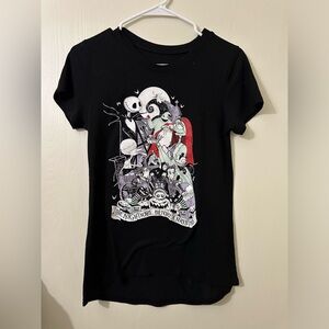 Disney nightmare before christmas T-shirt Size Small
